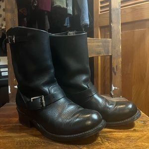 FRYE Veronica buckle biker boots-used